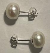 PUCES ARGENT BOUTONS 3/4 de 09mm PERLES EAU DOUCE BLANC