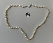 COLLIER PERLES EAU DOUCE 04,5-05,5mm 40cm NDS FERMOIR ARGENT