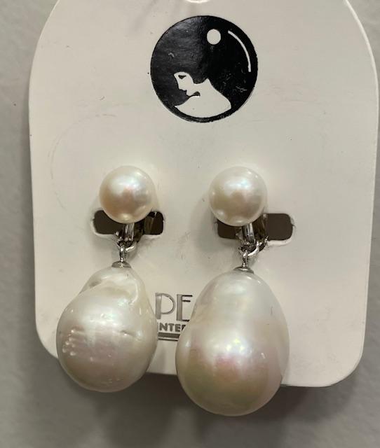 CLIPS ARGENT BOUTONS 07mm + POIRES KESHIS 16x21mm PERLES EAU DOUCE 