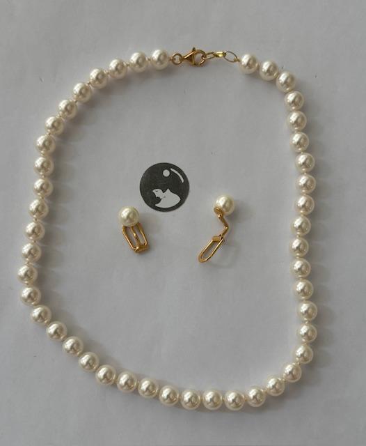 COLLIER 40cm PERLES de BOHEME BLANC de qualité STH 08mm  avec des Noeuds Fermoir AD