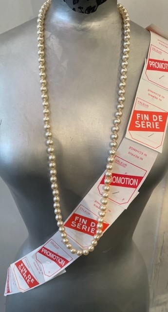 COLLIER SAUTOIR PERLES de BOHEME CREME 09mm 90cm enfilage avec des NOEUDS FERMOIR ARGENT