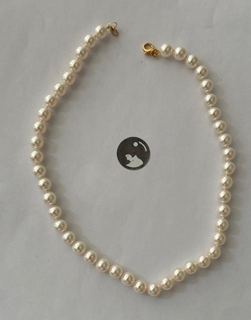 COLLIER 40cm PERLES de BOHEME BLANC de qualité STH 08mm  avec des Noeuds Fermoir AD