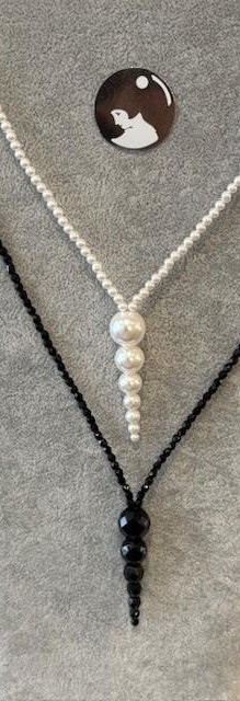 COLLIER 45cm PERLES STH 03mm+PENDANT CHUTE INVERSEE 12...03mm PERLES de BOHEME de qualité STH.FERMOIR ARGENT