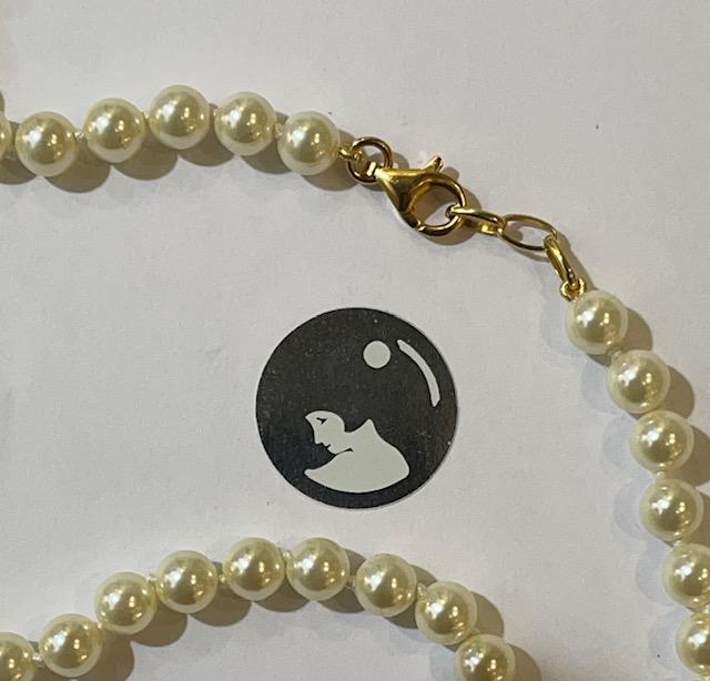 COLLIER 40cm PERLES de BOHEME BLANC de qualité STH 08mm  avec des Noeuds Fermoir AD