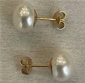 PUCES ARGENT DORE BOUTONS 3/4 de 10mm PERLES EAU DOUCE BLANC