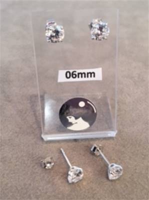 PUCES ARGENT OXYDE de ZIRCONIUM BLANC 06mm BO/1006Z