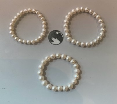 BRACELET ELASTIQUE 23 PERLES EAU DOUCE 08-09mm