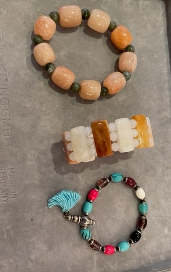 REENFILAGES-REPARATIONS-TRANSFORMATIONS BIJOUX à PARIS 