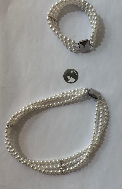 PARURE COLLIER  PERLES de BOHEME de qualité STH 05mm et BRACELET PERLES 06mm  Fermoir CLIQUET Argent Rhodié.