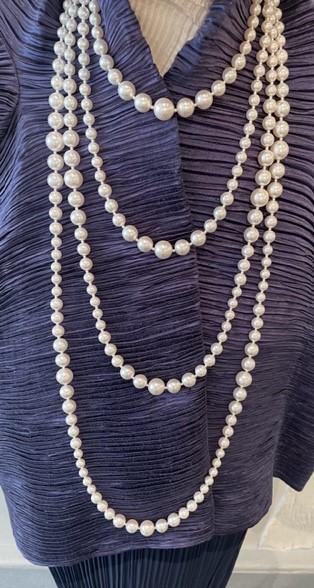 COLLIER SAUTOIR 90cm en PERLES de BOHEME BLANC CREME de qualité STH 3 CHUTES 14mm. Fermoir Argent.   