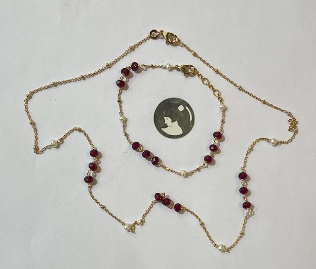 PARURE COLLIER et BRACELET CHAINES PLAQUE OR  PERLES d'EAU DOUCE ET GRENATS