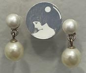 PUCES ARGENT 925�% + PERLES EAU DOUCE BOUTONS NAT 06mm+PERLES IRISEES BOULES 08mm BO/1027+08 