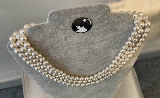 COLLIER 3 RANGS avec des NOEUDS PERLES 08mm qualité SW FERMOIR AD