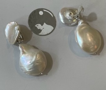 CLIPS ARGENT BOUTONS PERLES KESHIS + POIRES BAROQUES PERLES d'EAU DOUCE KESHIS