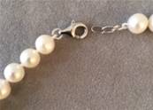 COLLIER 40cm PERLES EAU DOUCE 05mm Enfilage avec des noeuds. FERMOIR ARGENT 