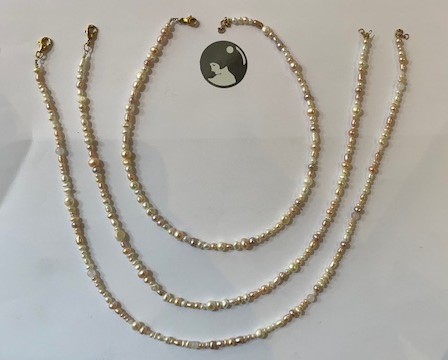 COLLIER 40cm MINI PERLES EAU DOUCE BAROQUES MULTI ROSE FERMOIR ARGENT DORE5