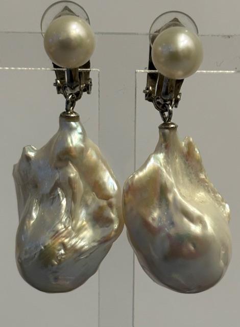 CLIPS ARGENT BOUTONS 07mm + POIRES KESHIS 113x30mmm PERLES EAU DOUCE 