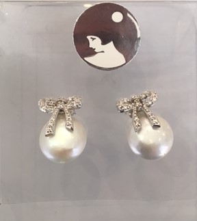 PARURE CN19 COLLIER MINI+BOUCLES PERLES EAU DOUCE+NOEUD STRASS  