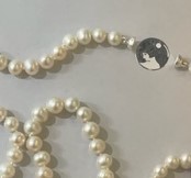 COLLIER 40cm PERLES EAU DOUCE 6/6,5mm avec des noeuds Fermoir ARGENT DORE