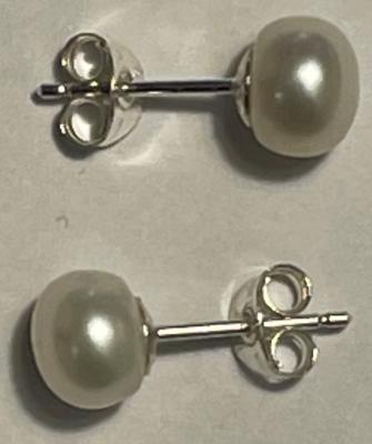 PUCES ARGENT BOUTONS 3/4 de 07mm PERLES EAU DOUCE BLANC