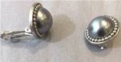 CLIPS ARGENTES " VINTAGE " PERLES IRISEES BOUTONS 16&2mm GRIS                    