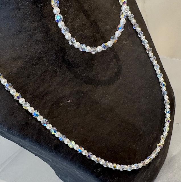 COLLIER 45cm PERLES UREA 03mm et CRISTAL 04mm Fermoir Argent