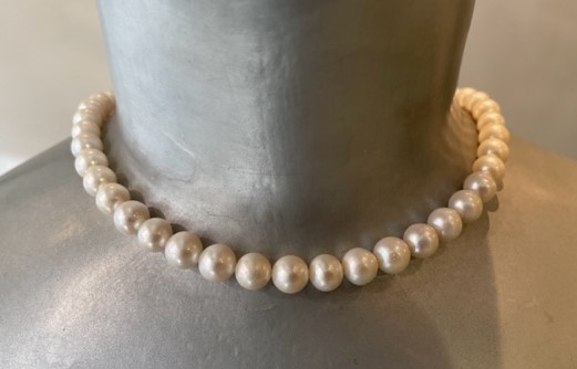 COLLIER 38cm PERLES EAU DOUCE 7,5/8mm, Enfilage simple, Fermoir ARGENT RHODIE