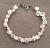 PARURE COLLIER, BRACELET et BOUCLES d'oREILLES en PERLES EAU DOUCE KESHIS BLANC