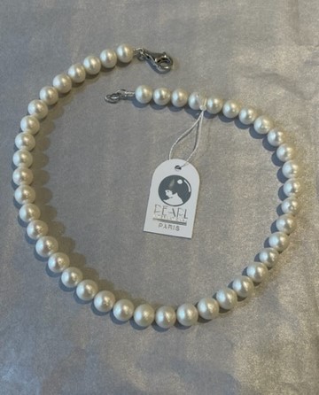COLLIER 40cm PERLES EAU DOUCE 08/09mm Enfilage simple.; FERMOIR MOUSQUETON ARGENT 925°%