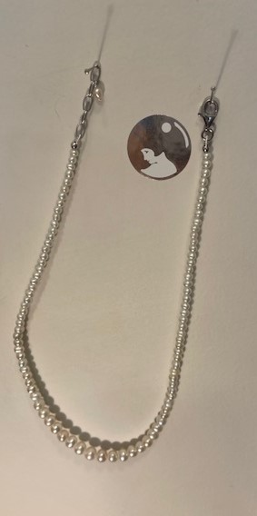 COLLIER 42cm en CHUTE PERLES EAU DOUCE de 08mm à O4mm FERMOIR ARGENT