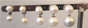 CLIPS PLAQUE OR BOUTONS 06mm+BOULES 08mm PERLES IRISEES BLANC