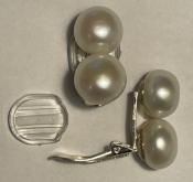 CLIPS DOUBLES ARGENT PERLES EAU DOUCE BOUTONS 11&12mm BLANC