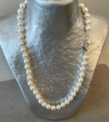 COLLIER PERLES de BOHEME BLANC qualité STH CREME 08mm 45cm avec des Noeuds Fermoir A