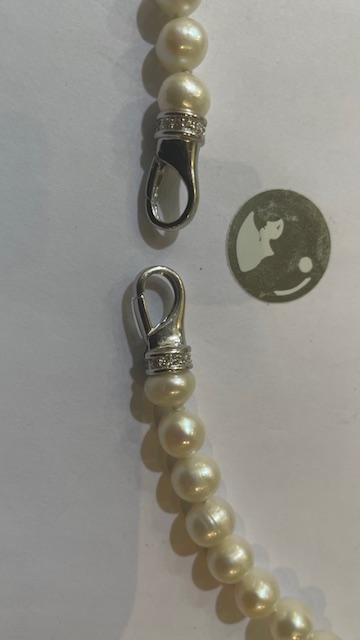 COLLIER 160cm SAUTOIR PERLES EAU DOUCE 07/08mm avec NOEUDS FERMOIR CLIQUET ARGENT RHODIE925°% et STRASS
